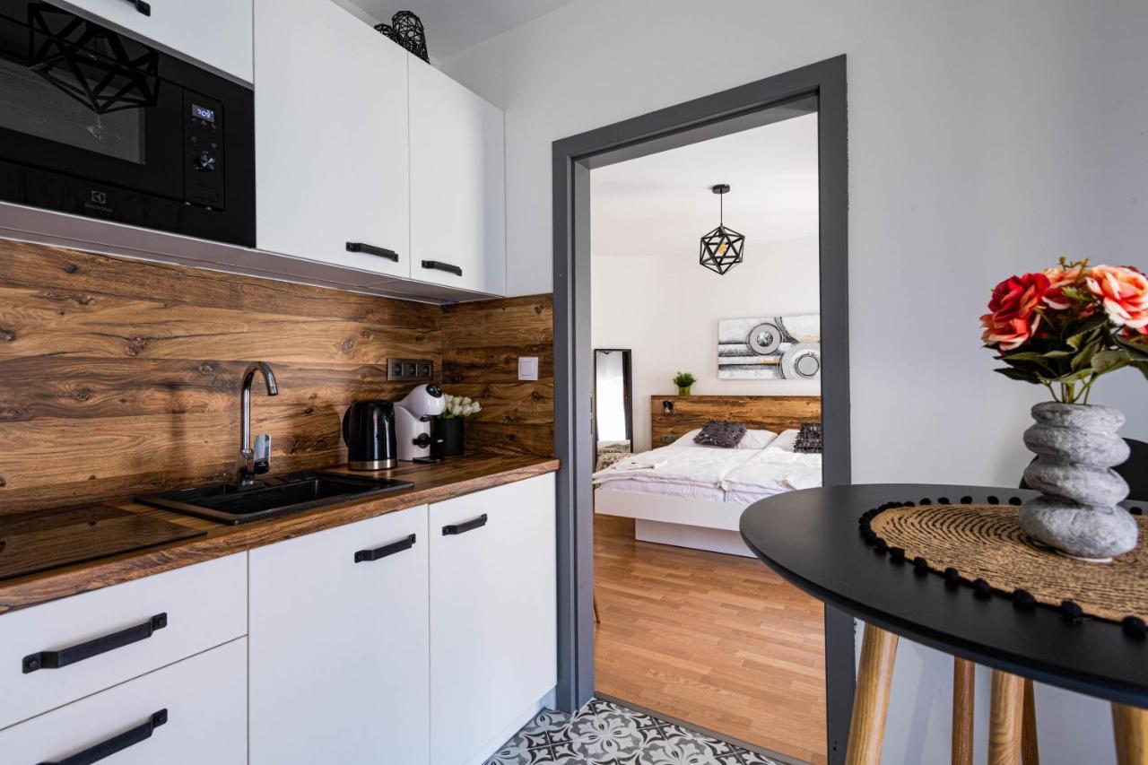 Highnest Apartments Bratislava Exteriör bild